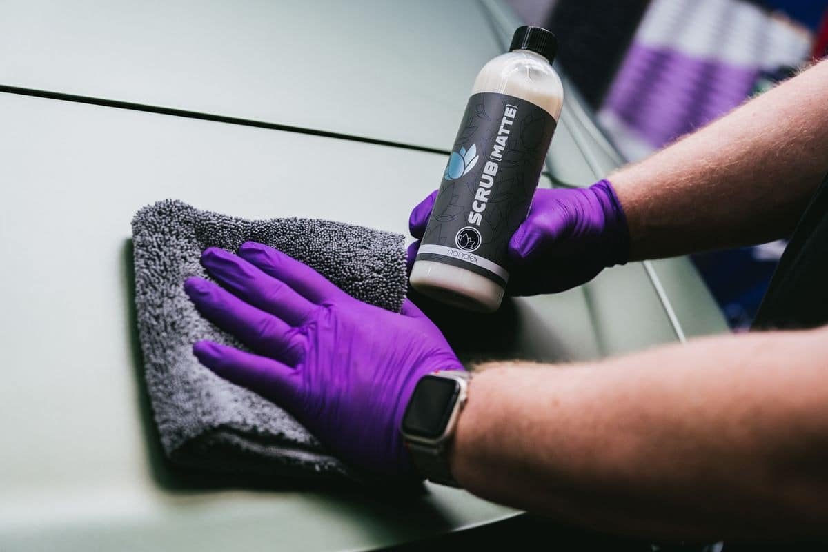 Soluție de curățare profundă pentru vopsea mată Nanolex Scrub Matte