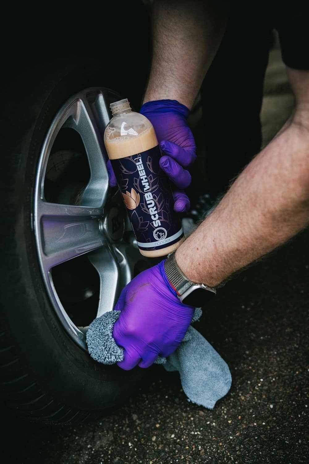 Soluție de curățare profundă pentru jante Nanolex Scrub Wheel