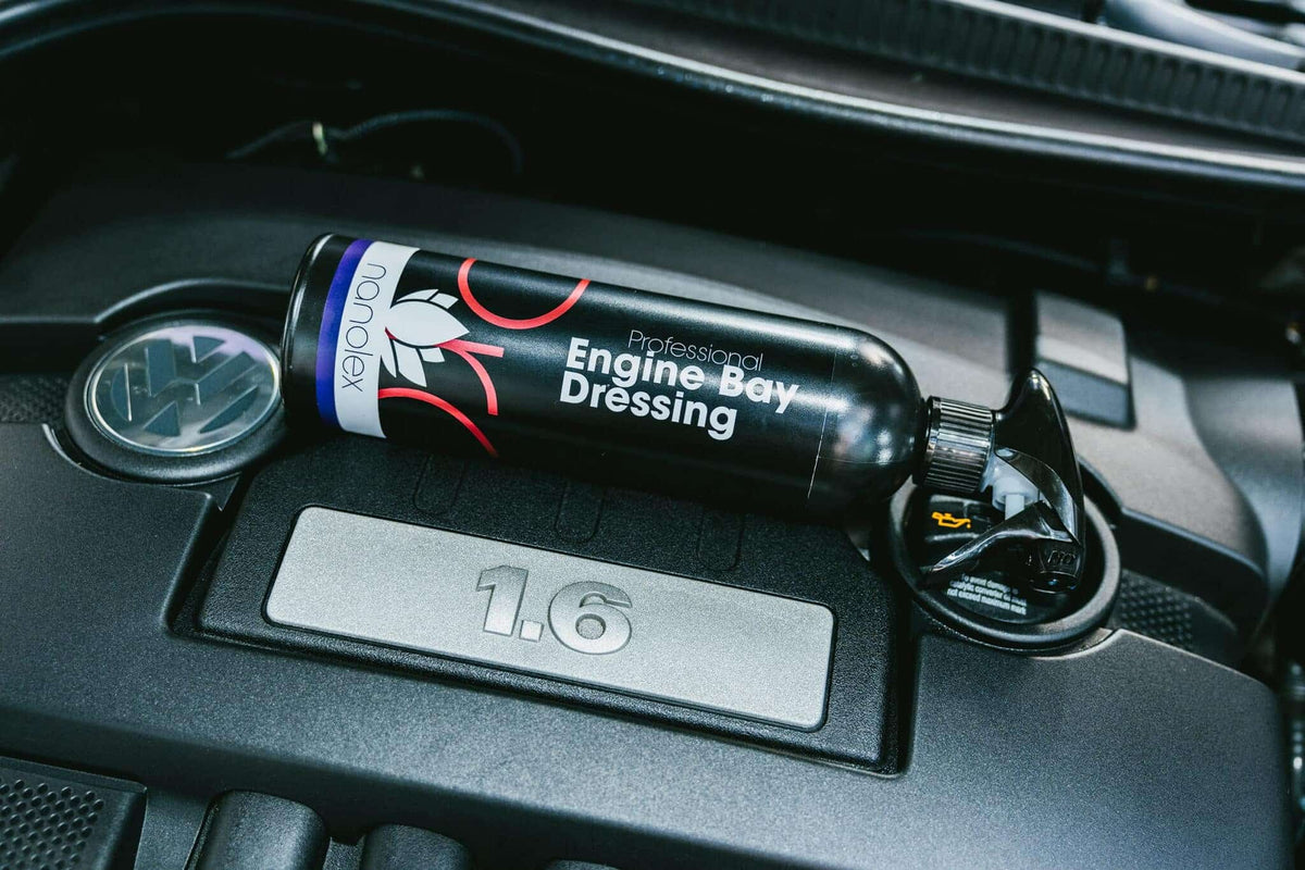 Soluție de întreținere pentru compartimentul motor Nanolex Engine Bay Dressing