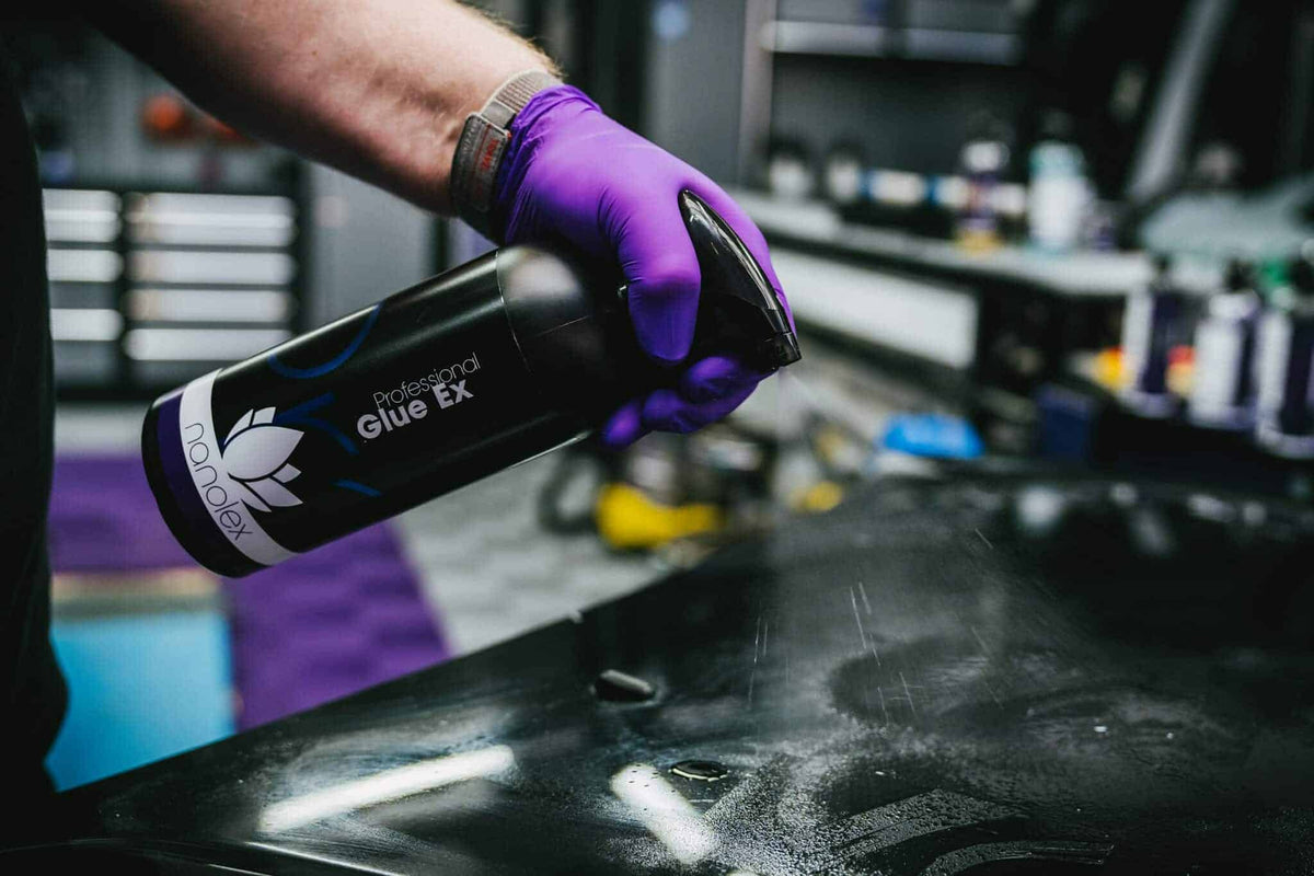 Soluție pentru îndepărtarea adezivului și a gudronului Nanolex Glue EX