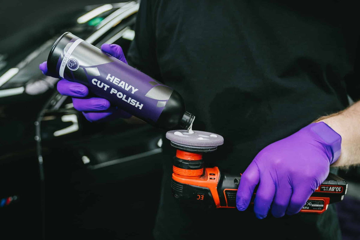 Pastă de polish abrazivă pentru zgârieturi adânci Nanolex Heavy Cut