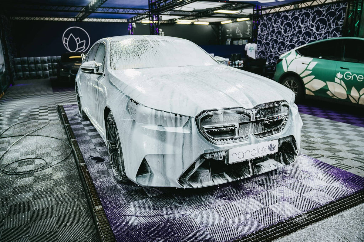 Spumă activă de prespălare auto Nanolex PreWash Foam
