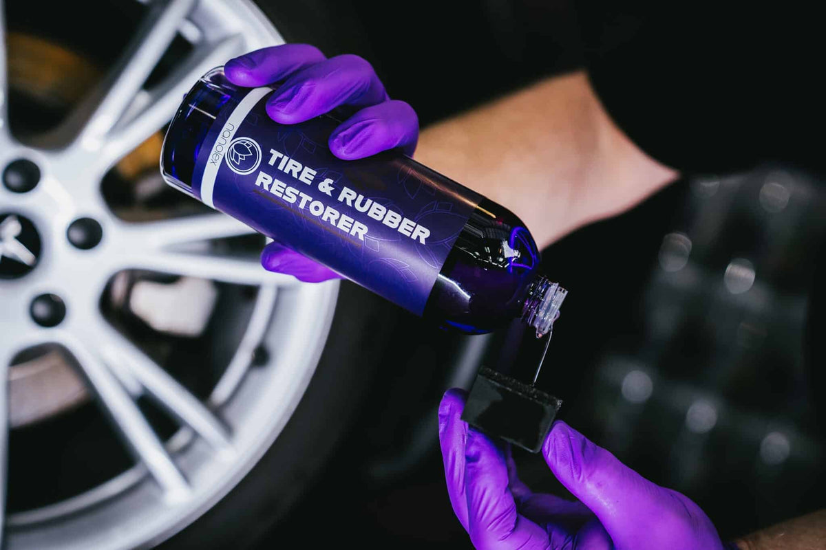 Soluție de înnoire pentru anvelope și cauciuc Nanolex Tire & Rubber Restorer